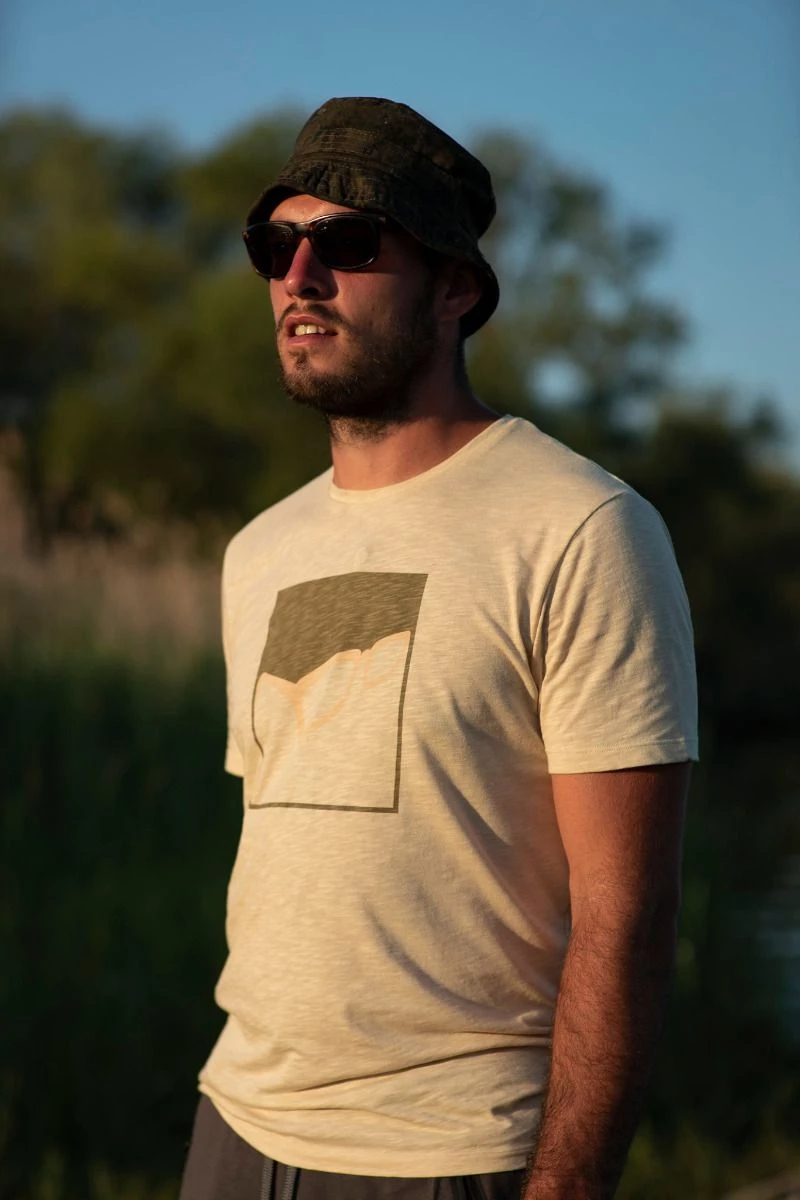 Budget ๐ Korda LE Peak Tee Clothing ๐ฅฐ - Image 3