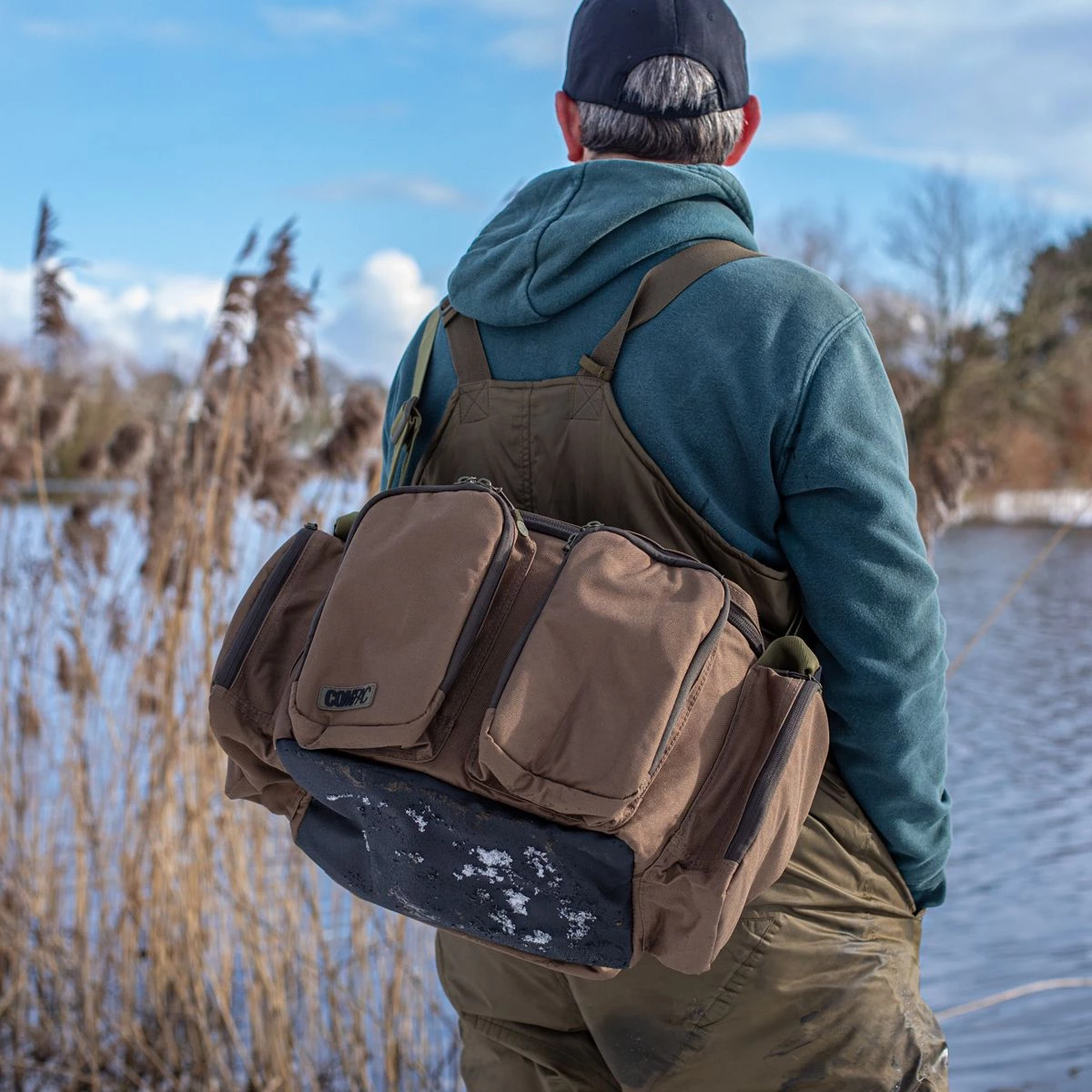 Hot Sale 🤩 Korda Compac Carryall Small Luggage 💯 - Image 3