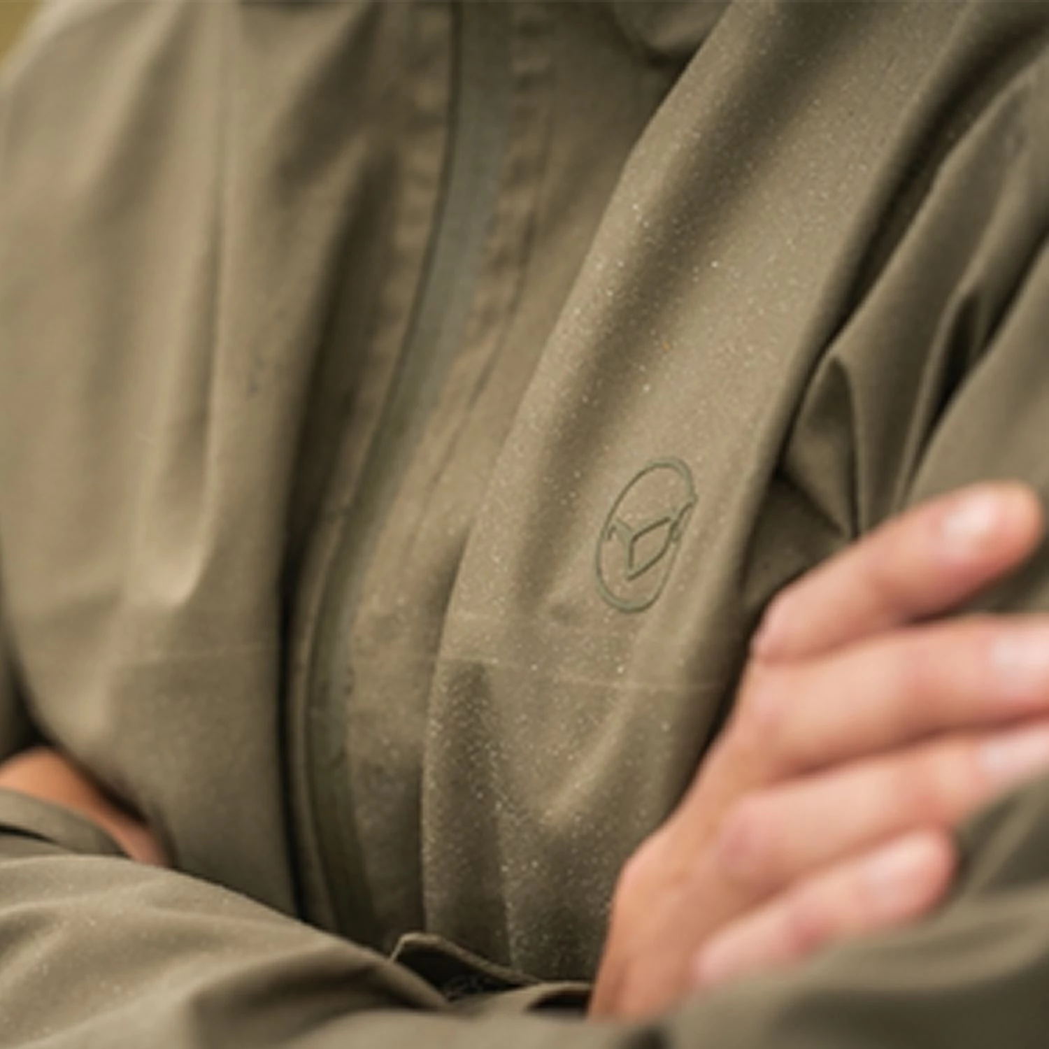 Brand new ⌛ Korda Kore Drykore Jacket Olive Clothing 👏 - Image 9